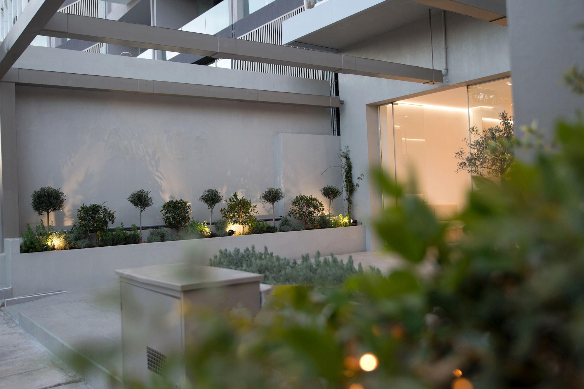 The Convo Athens Riviera Hotel Exterior photo